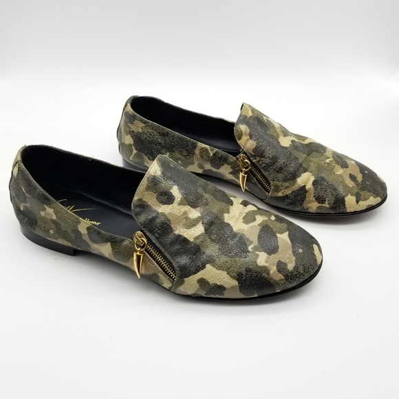 Exquisite Giuseppe Zanotti Camo Loafers Size US 7 - Picture 4 of 8